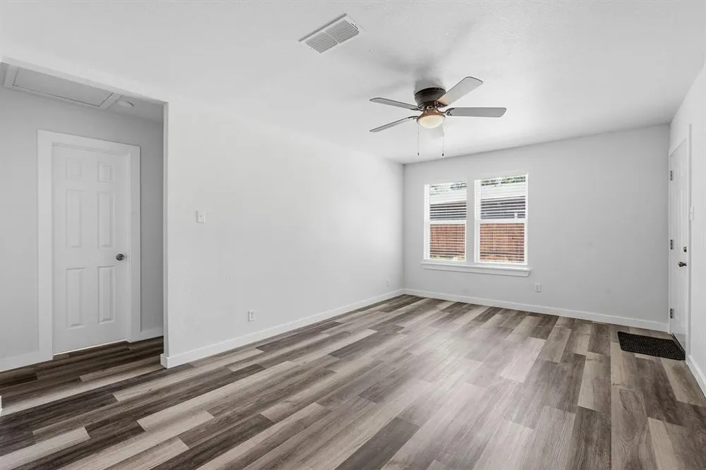 1911 Hearthside Drive #A Austin, TX 78757