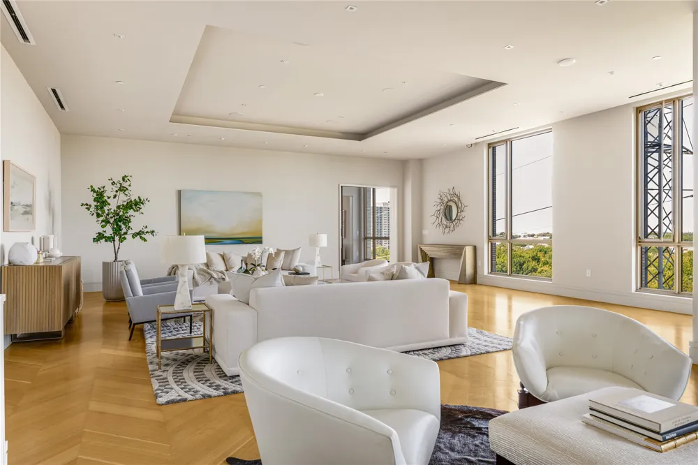 4205 Buena Vista Street #501 Dallas, TX 75205