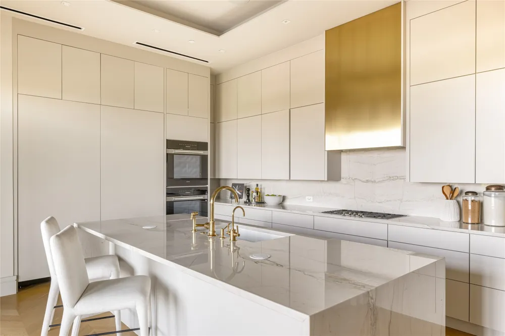 4205 Buena Vista Street #501 Dallas, TX 75205