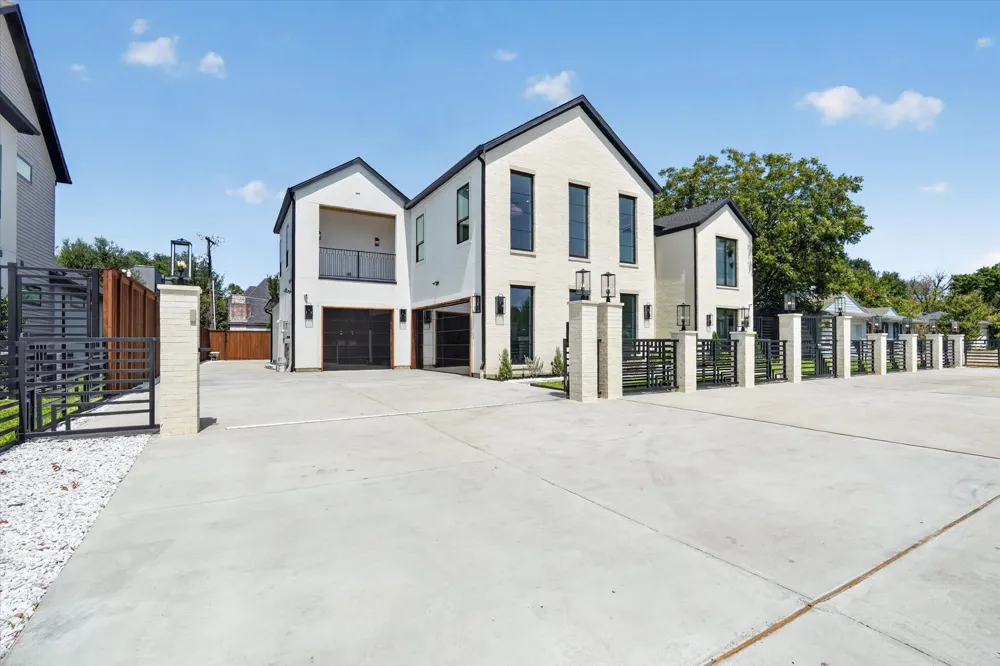 6429 Royal Lane Dallas, TX 75230