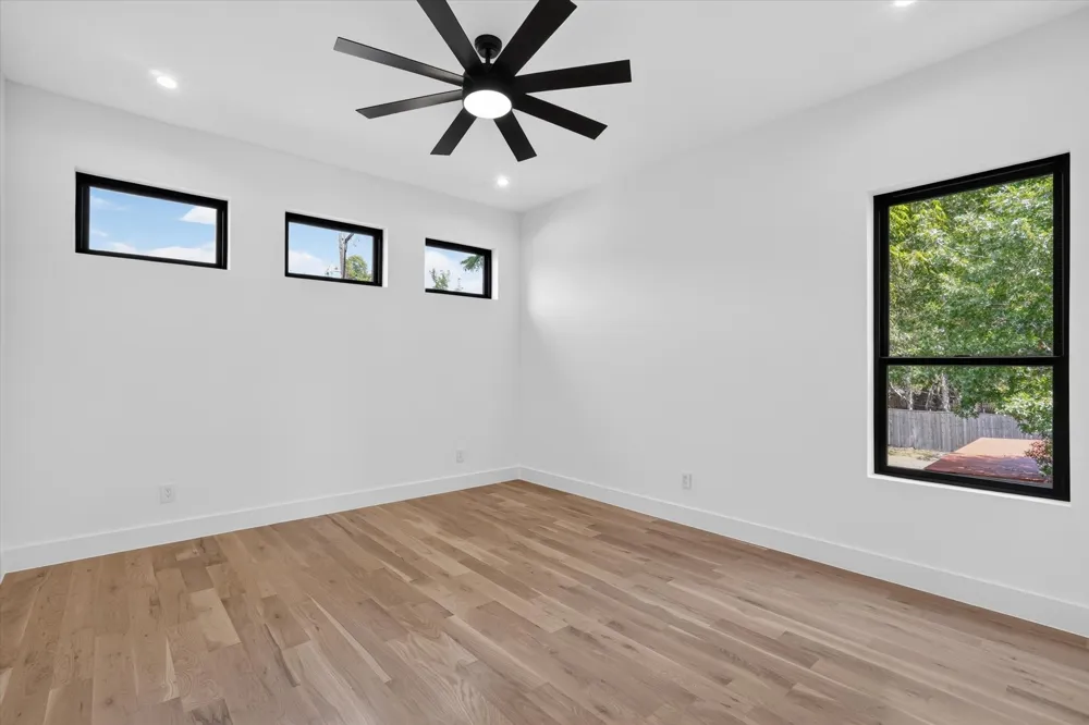 6429 Royal Lane Dallas, TX 75230