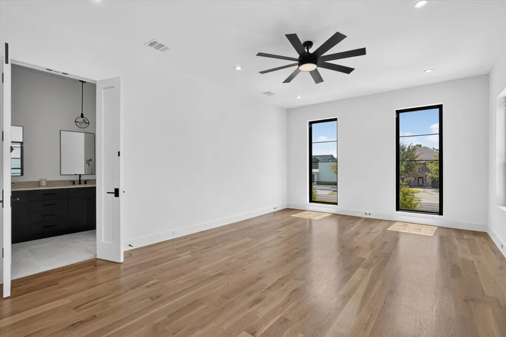 6429 Royal Lane Dallas, TX 75230