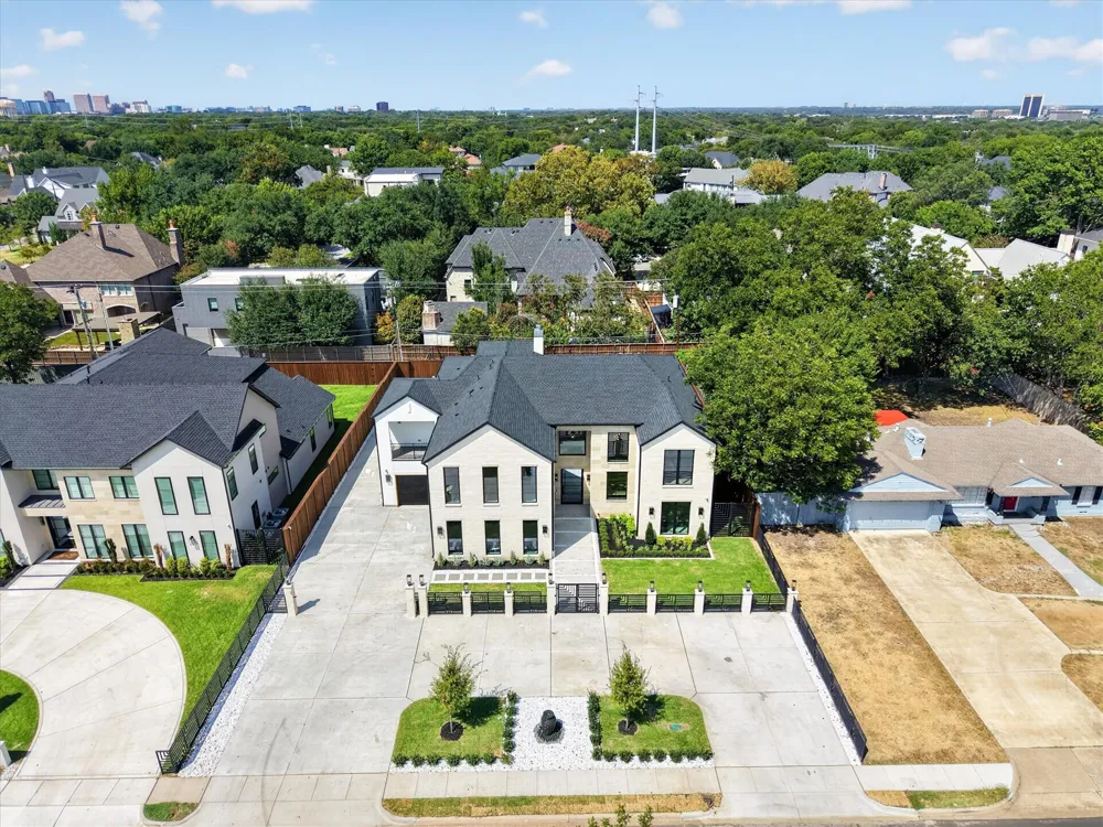 6429 Royal Lane Dallas, TX 75230