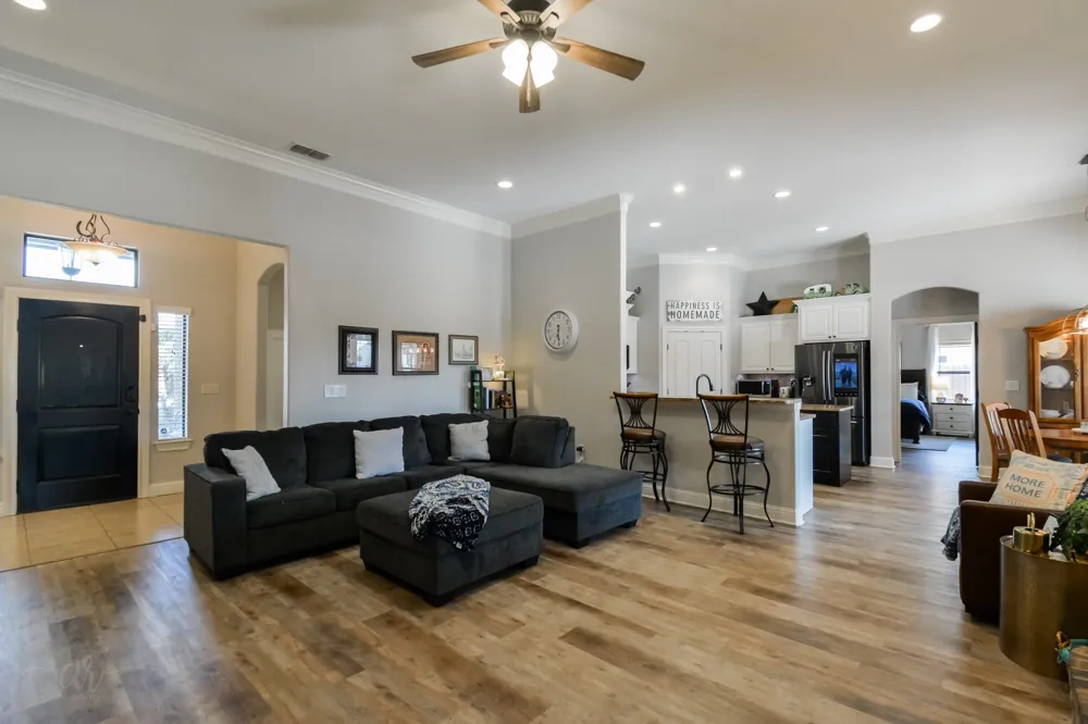 5041 Velta Lane Abilene, TX 79606
