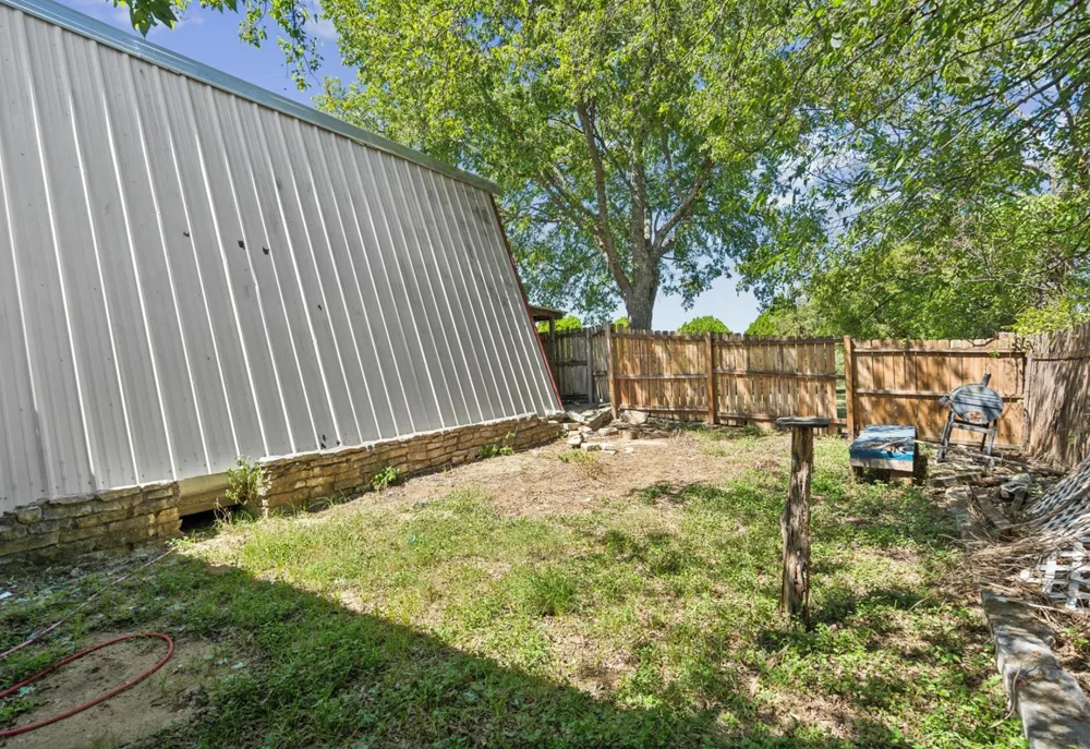 157 Business Boulevard Granbury, TX 76049