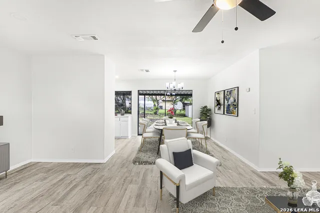 7335 Glen Brk San Antonio, TX 78239