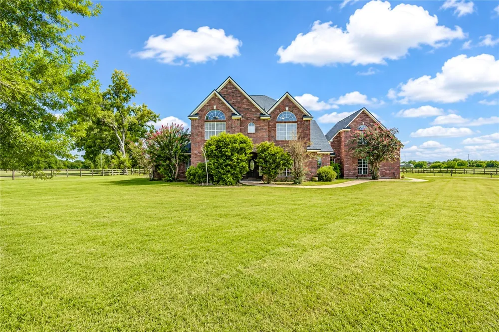 3235 Blue Grass Drive Richmond, TX 77406