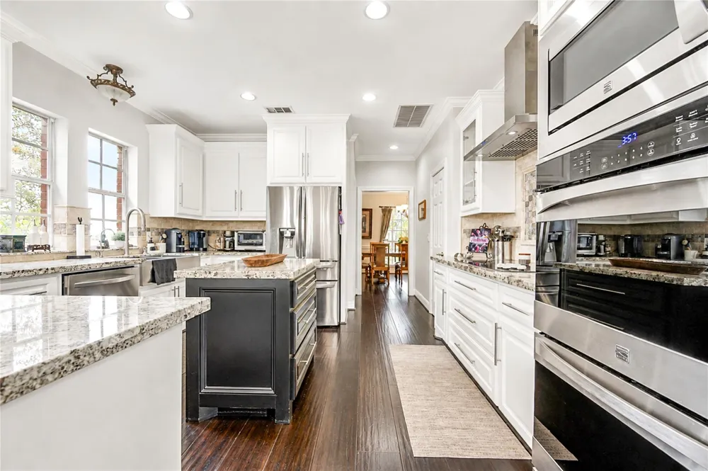 3235 Blue Grass Drive Richmond, TX 77406