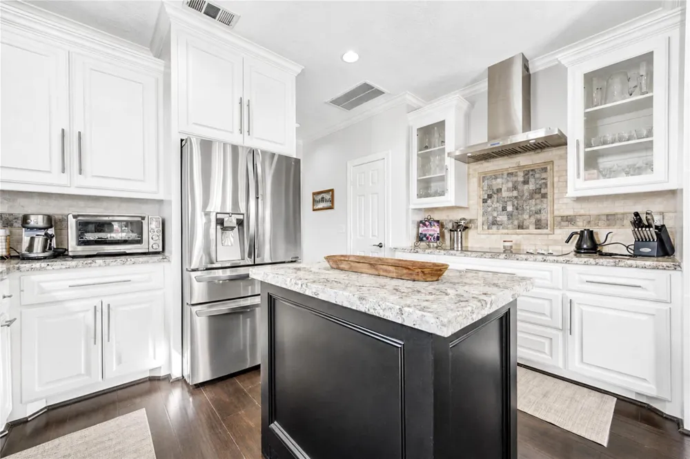 3235 Blue Grass Drive Richmond, TX 77406