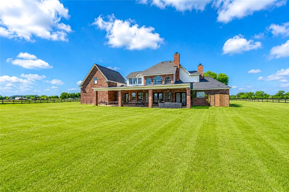 3235 Blue Grass Drive Richmond, TX 77406