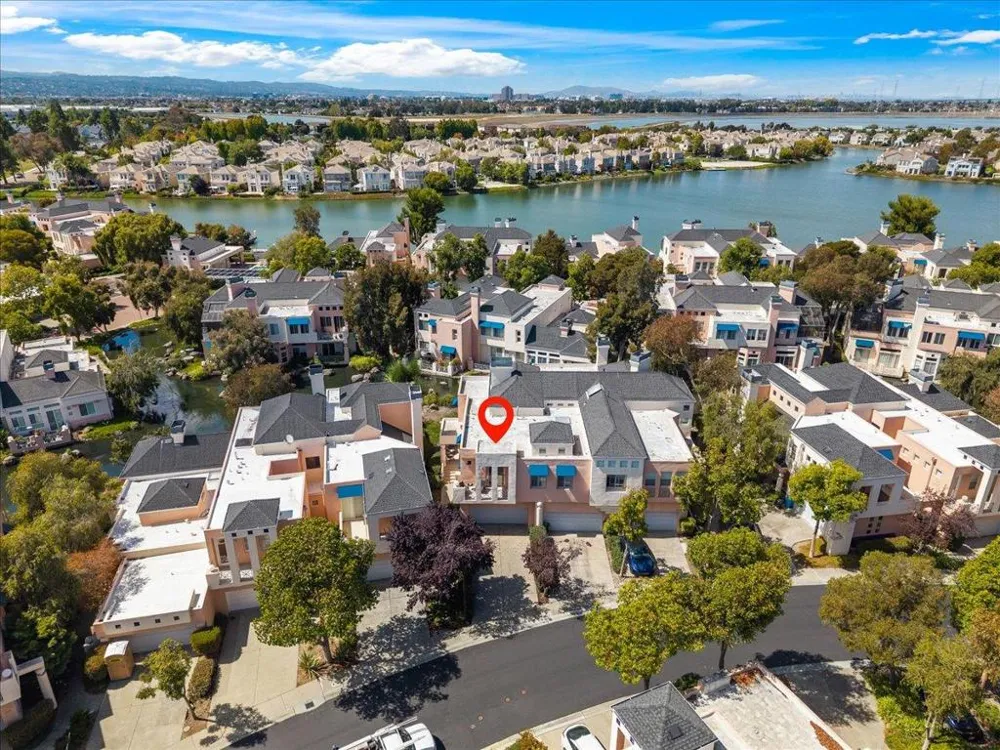 799 Lakeshore Drive Redwood City, CA 94065
