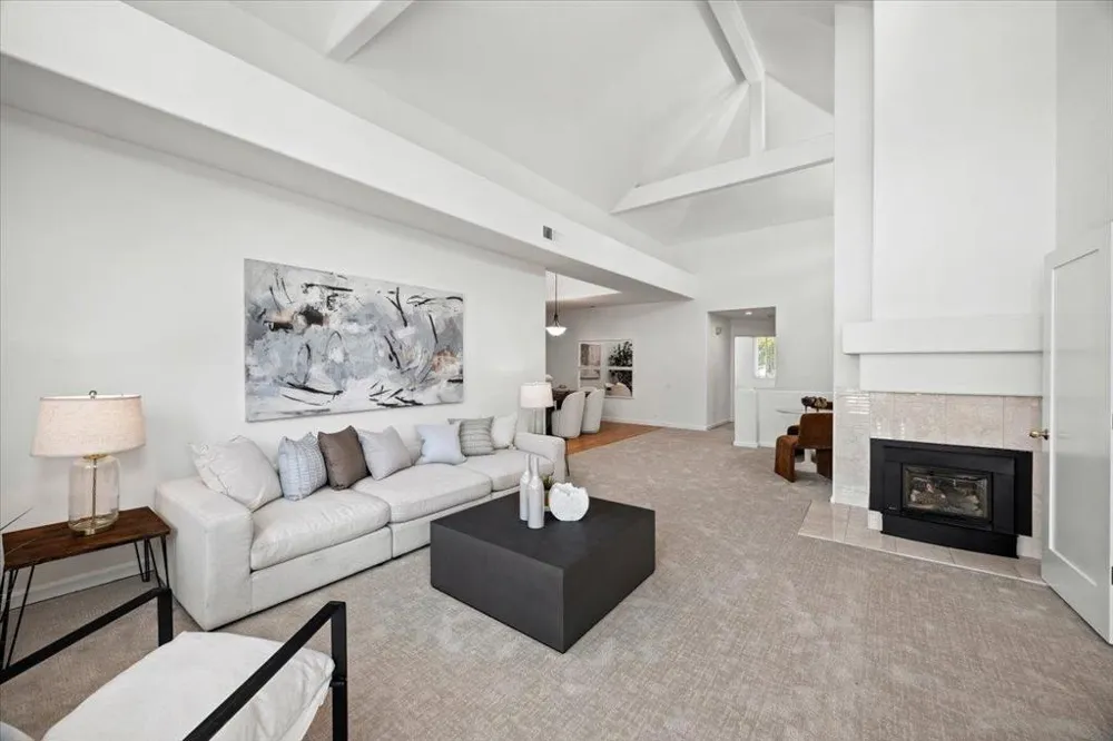 799 Lakeshore Drive Redwood City, CA 94065