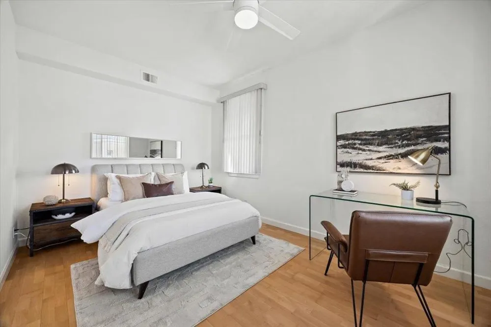 799 Lakeshore Drive Redwood City, CA 94065