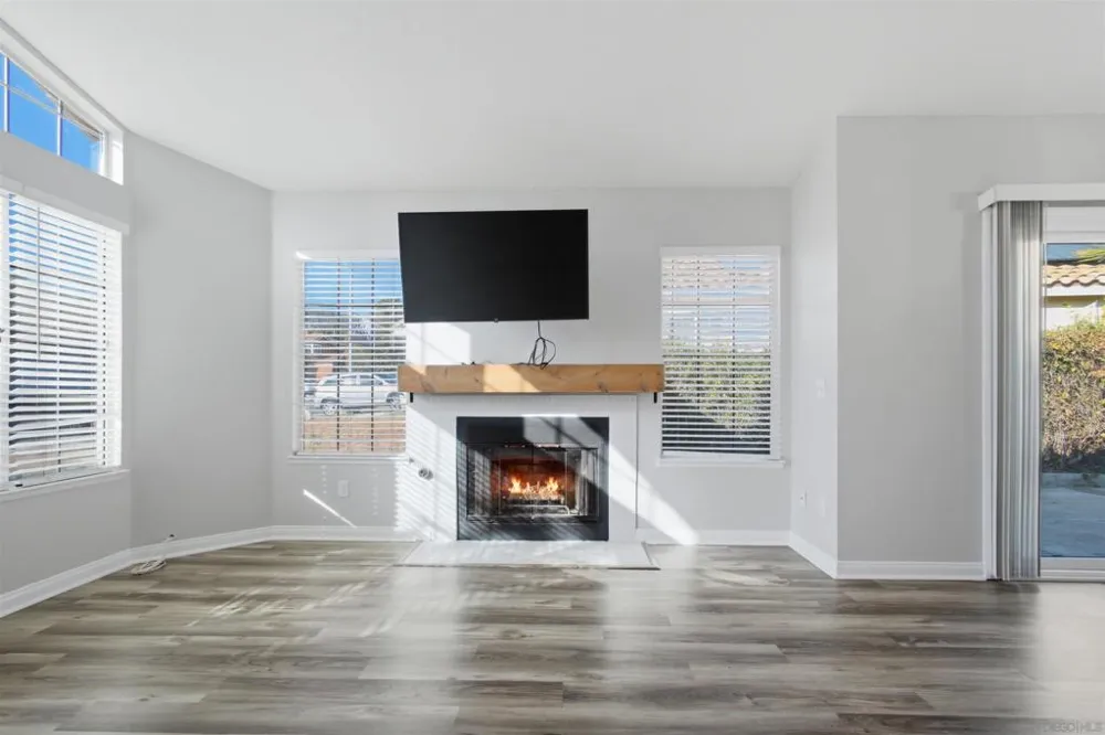 39766 Del Val Dr Murrieta, CA 92562