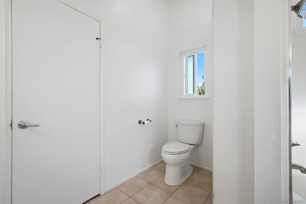 39766 Del Val Dr Murrieta, CA 92562