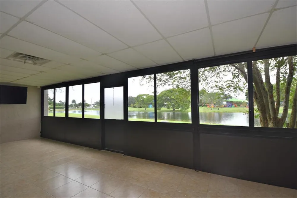 514 WOODGATE CIRCLE #C Sunrise, FL 33326
