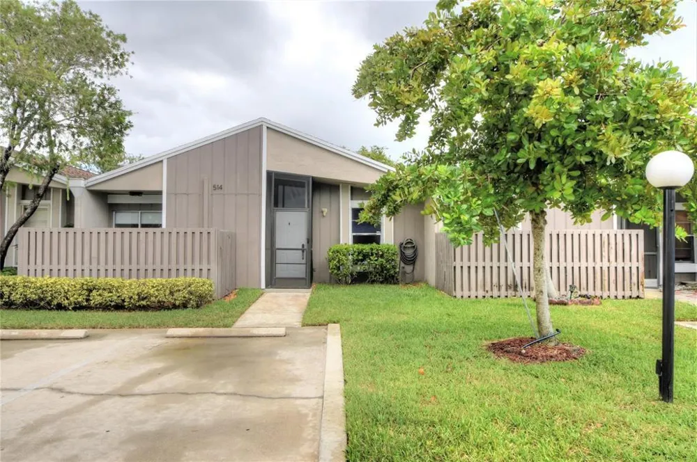 514 WOODGATE CIRCLE #C Sunrise, FL 33326