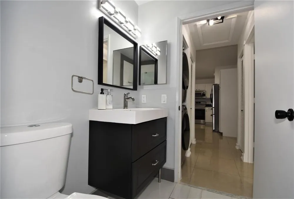 514 WOODGATE CIRCLE #C Sunrise, FL 33326