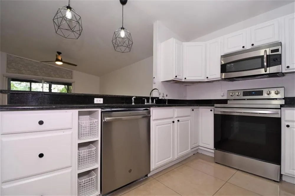 514 WOODGATE CIRCLE #C Sunrise, FL 33326