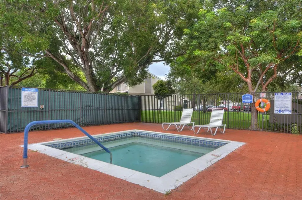 514 WOODGATE CIRCLE #C Sunrise, FL 33326
