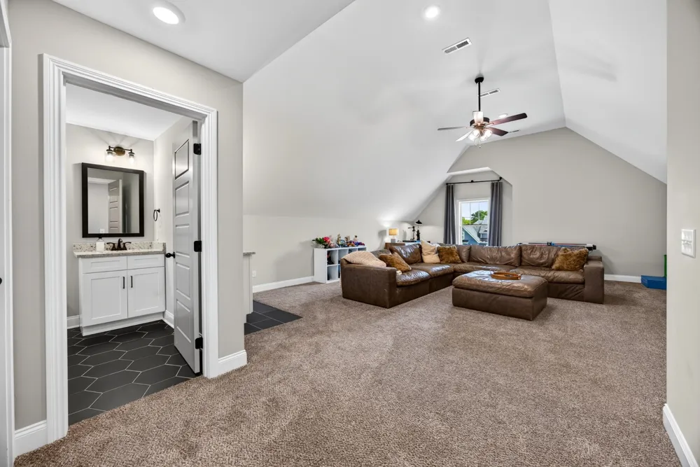 132 Sarah Frances Ct Clarksville, TN 37043