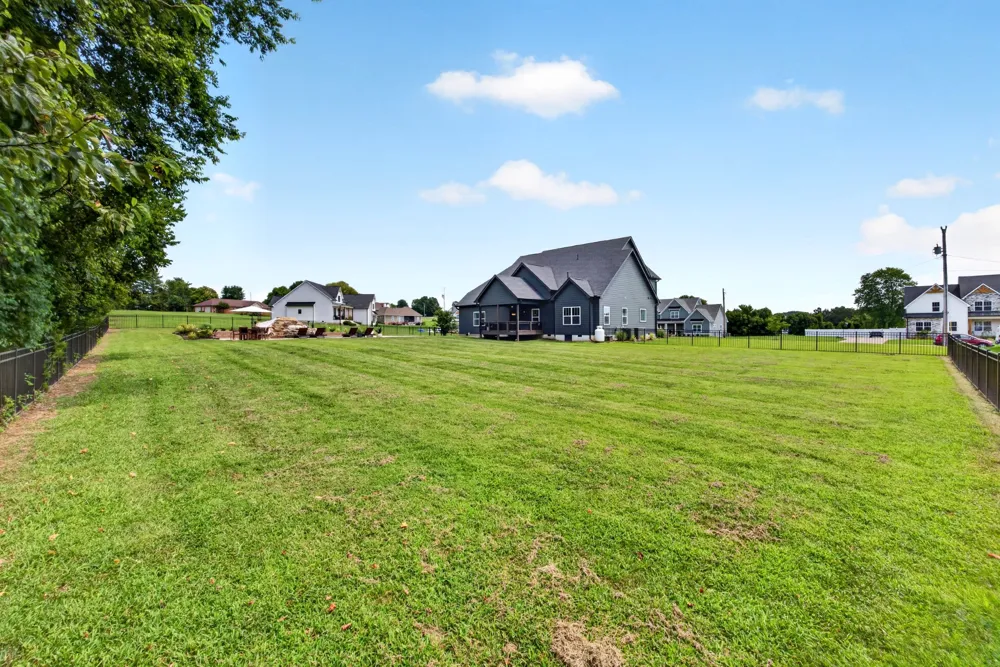 132 Sarah Frances Ct Clarksville, TN 37043