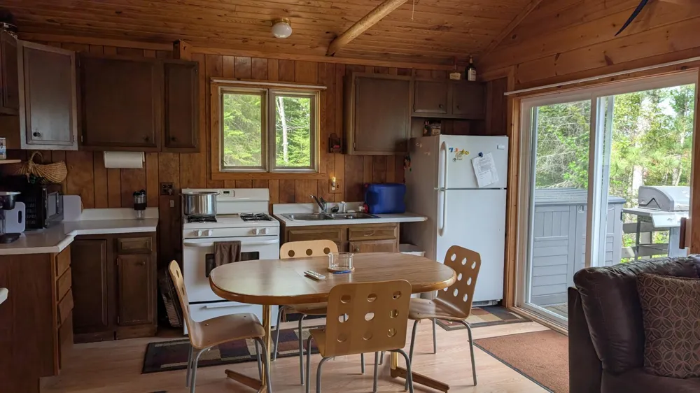 7340 Hinsdale Cook, MN 55723