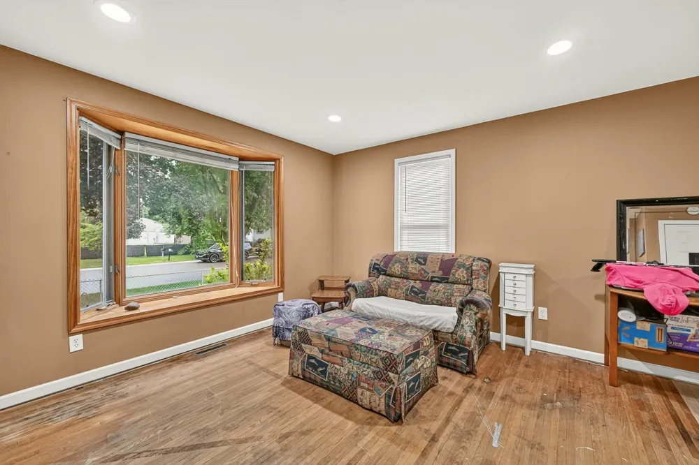 300 Irvin Street West Concord, MN 55985
