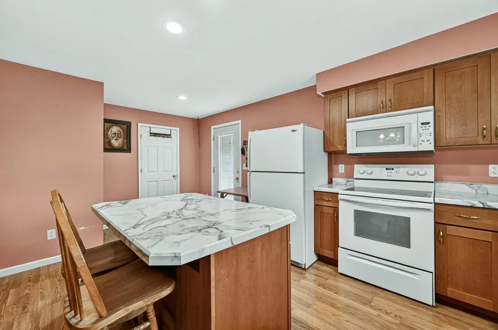 300 Irvin Street West Concord, MN 55985