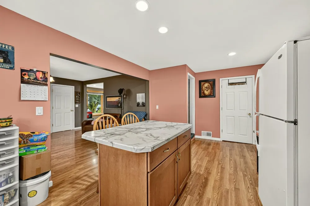 300 Irvin Street West Concord, MN 55985