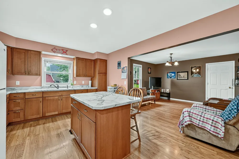 300 Irvin Street West Concord, MN 55985