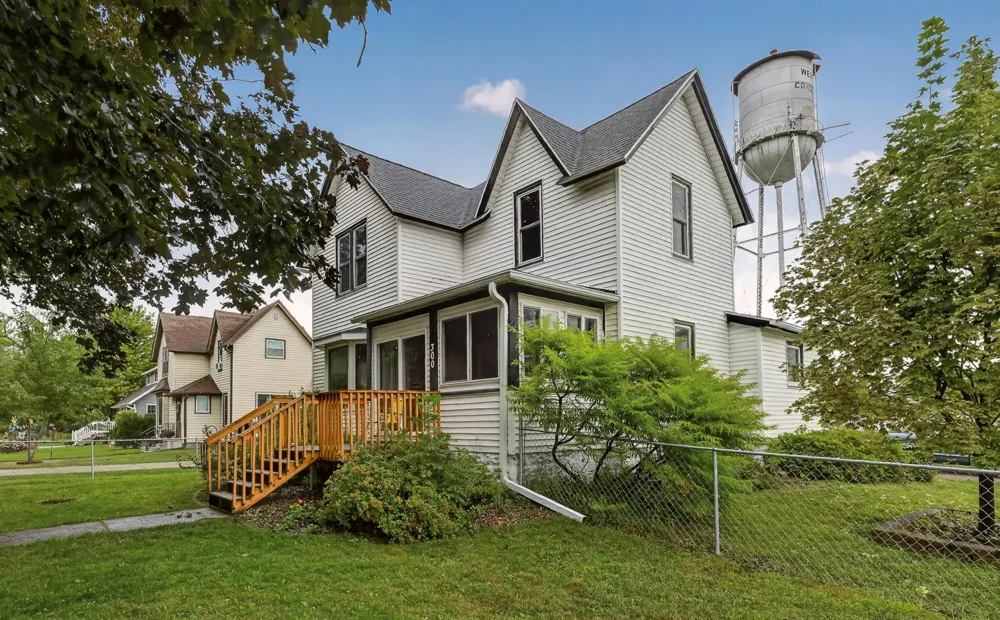 300 Irvin Street West Concord, MN 55985