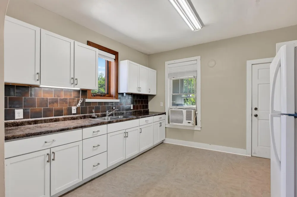 22 E Main Street Osakis, MN 56360