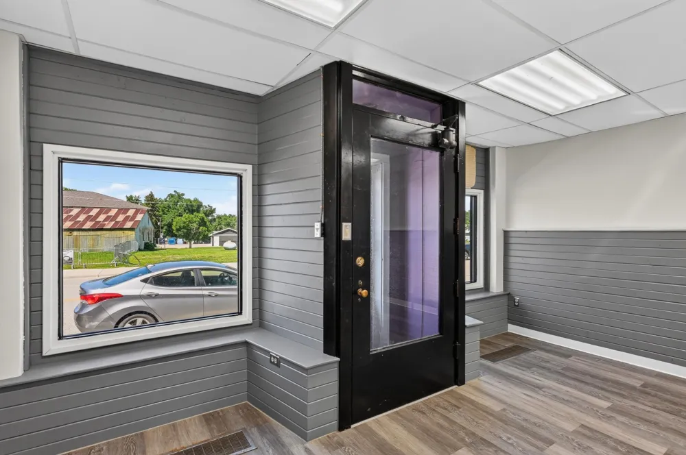 22 E Main Street Osakis, MN 56360