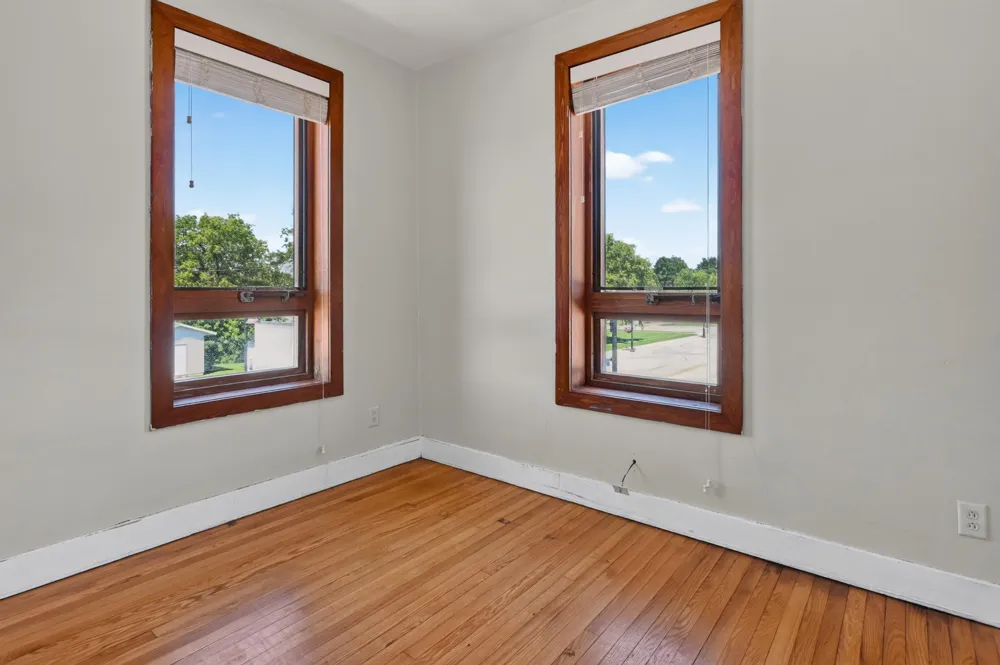 22 E Main Street Osakis, MN 56360