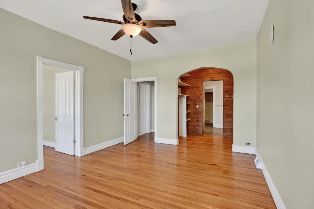 22 E Main Street Osakis, MN 56360