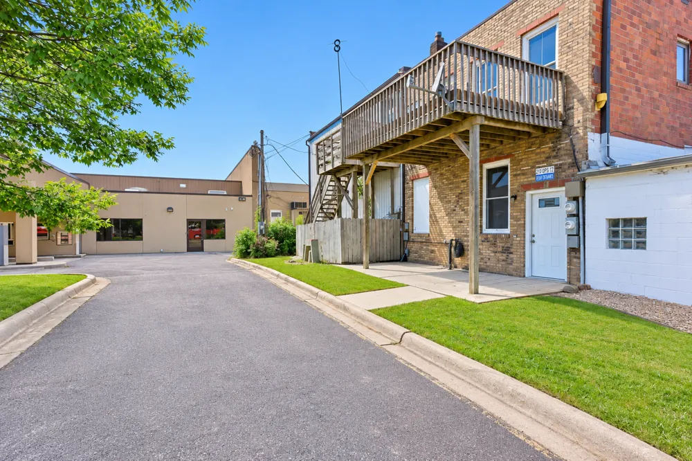 22 E Main Street Osakis, MN 56360