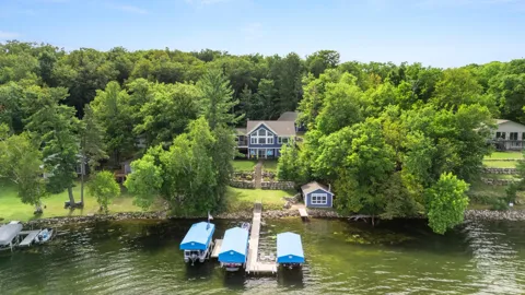 5284 Island View Court