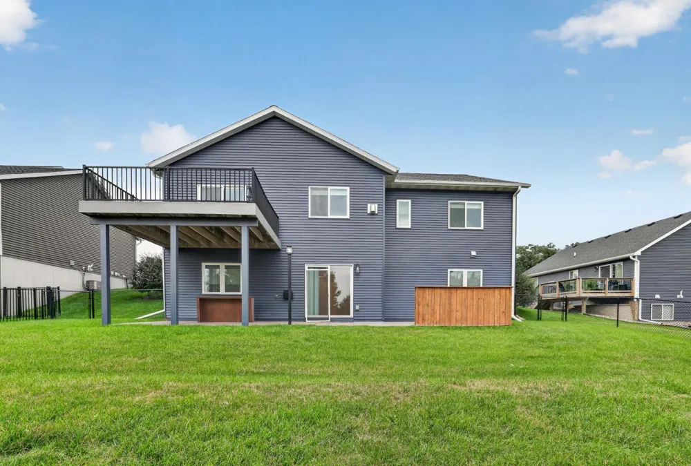 3407 Lakeridge Place NW Rochester, MN 55901