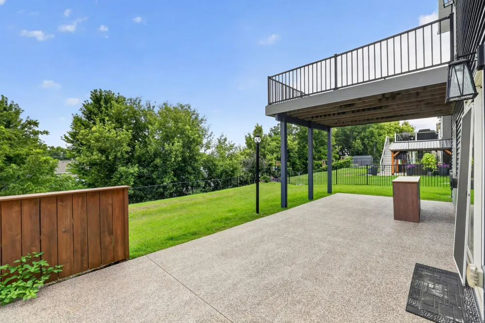 3407 Lakeridge Place NW Rochester, MN 55901