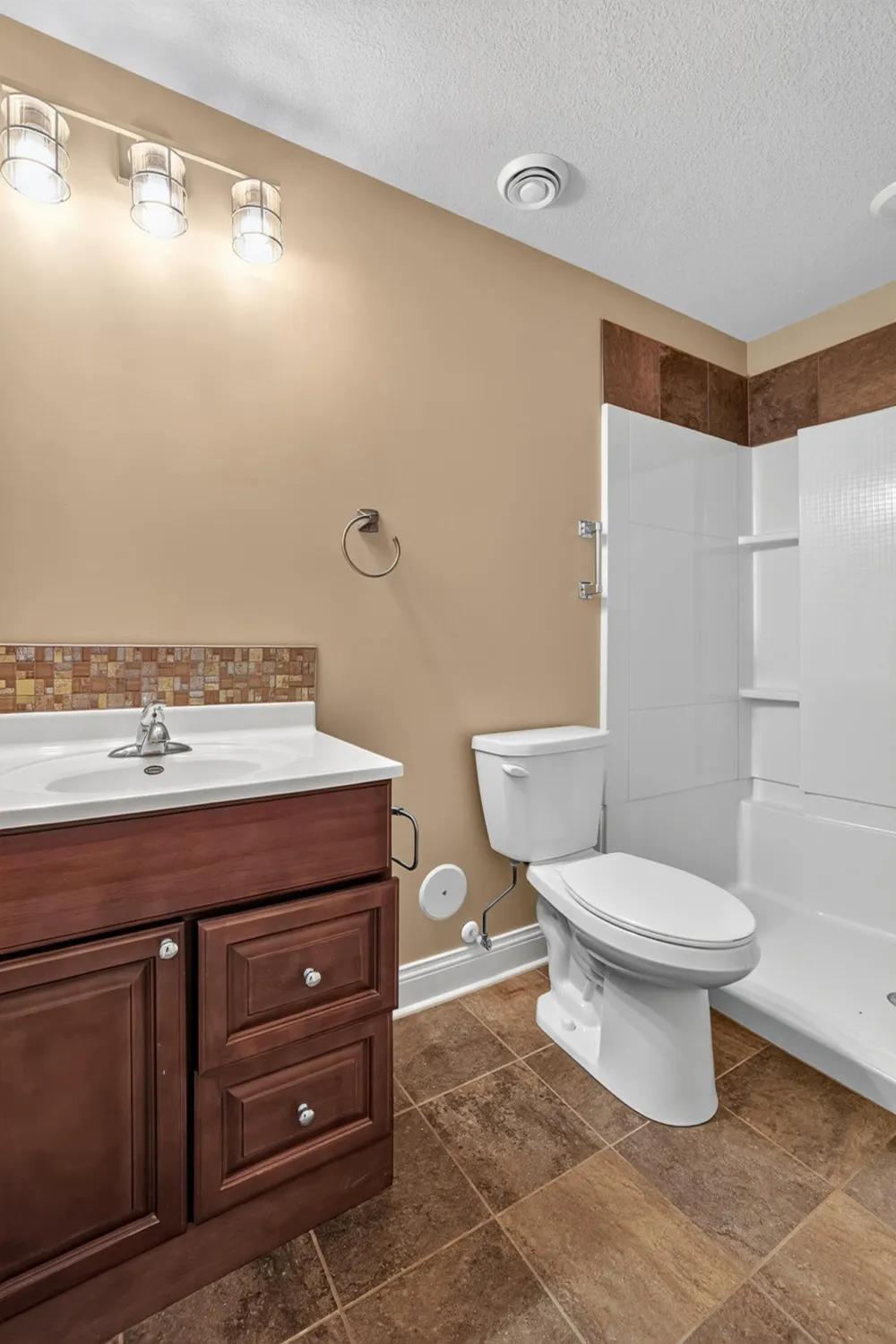3407 Lakeridge Place NW Rochester, MN 55901