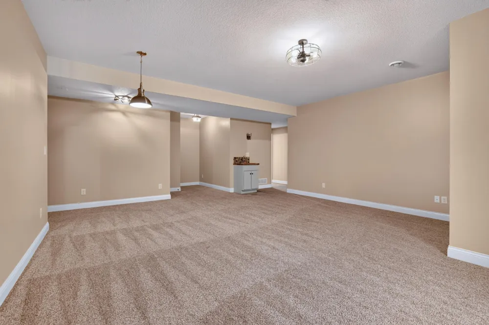 3407 Lakeridge Place NW Rochester, MN 55901