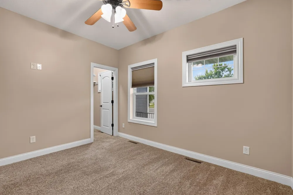 3407 Lakeridge Place NW Rochester, MN 55901