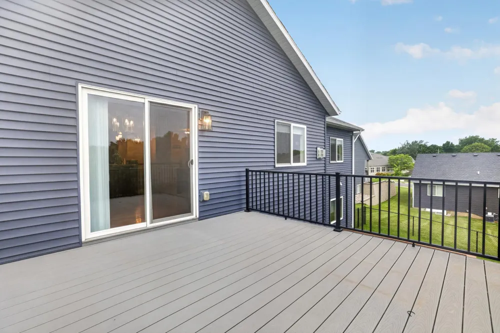 3407 Lakeridge Place NW Rochester, MN 55901