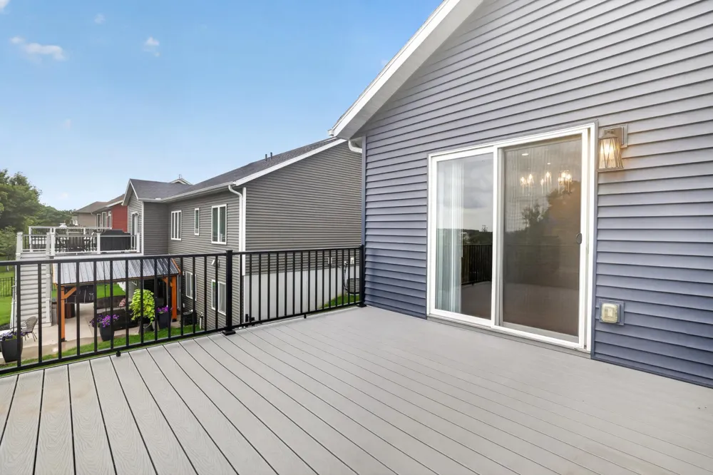 3407 Lakeridge Place NW Rochester, MN 55901