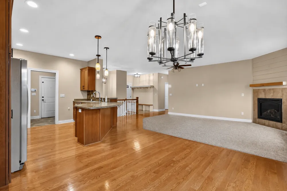 3407 Lakeridge Place NW Rochester, MN 55901