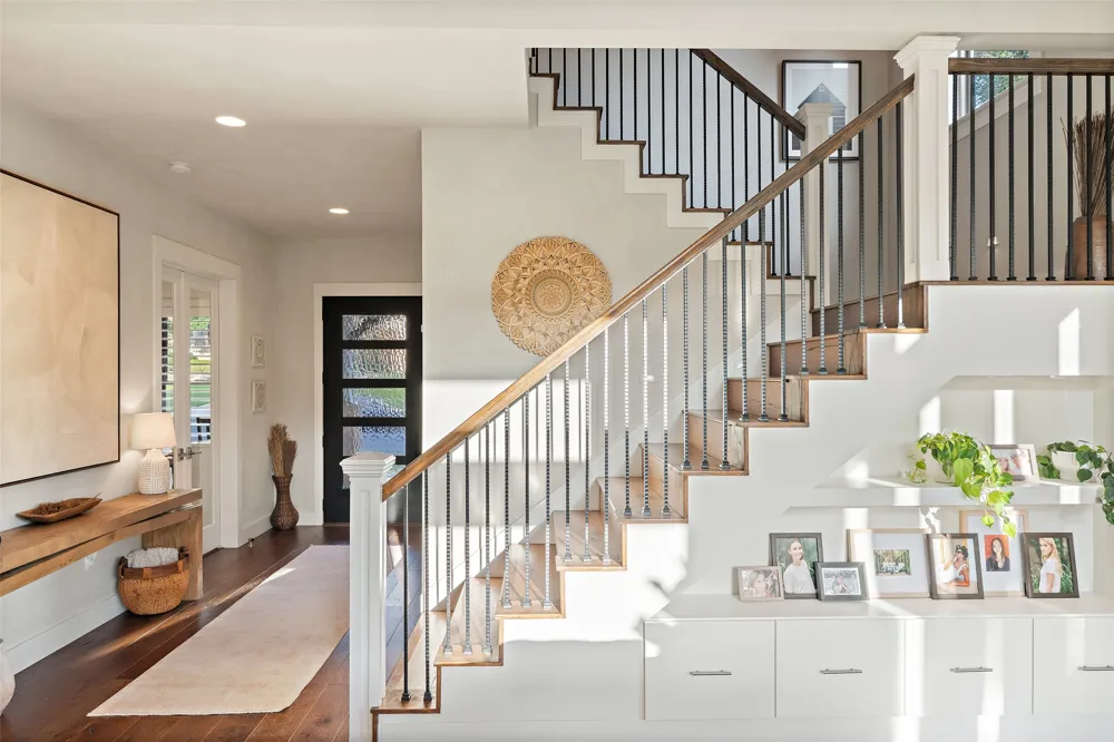 1002 Meriden Lane Austin, TX 78703