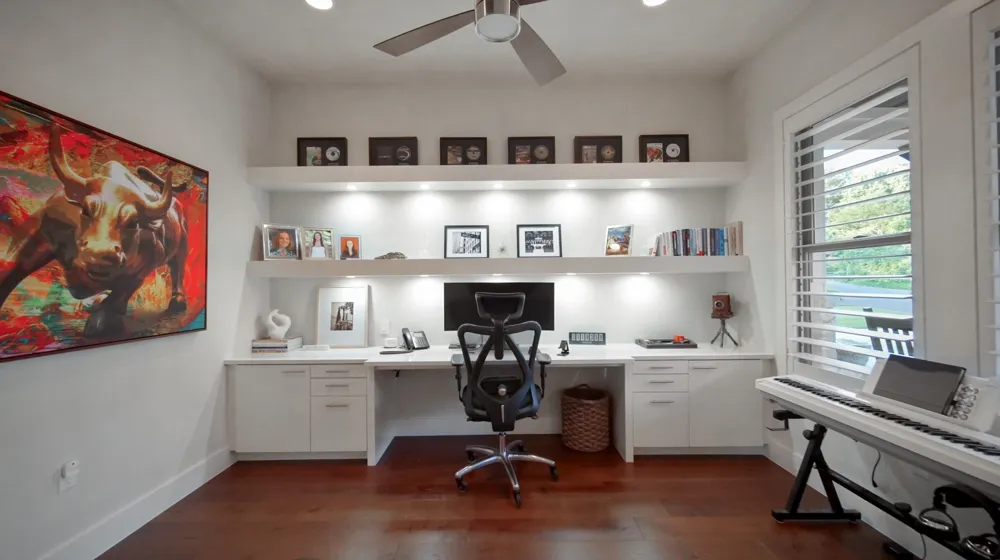 1002 Meriden Lane Austin, TX 78703