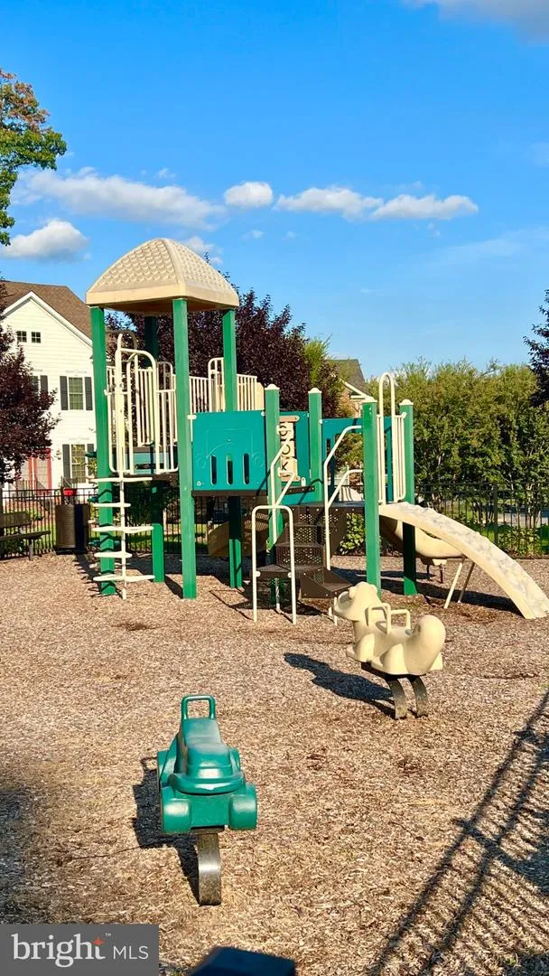 342 WHITE ASH PLACE Gaithersburg, MD 20878
