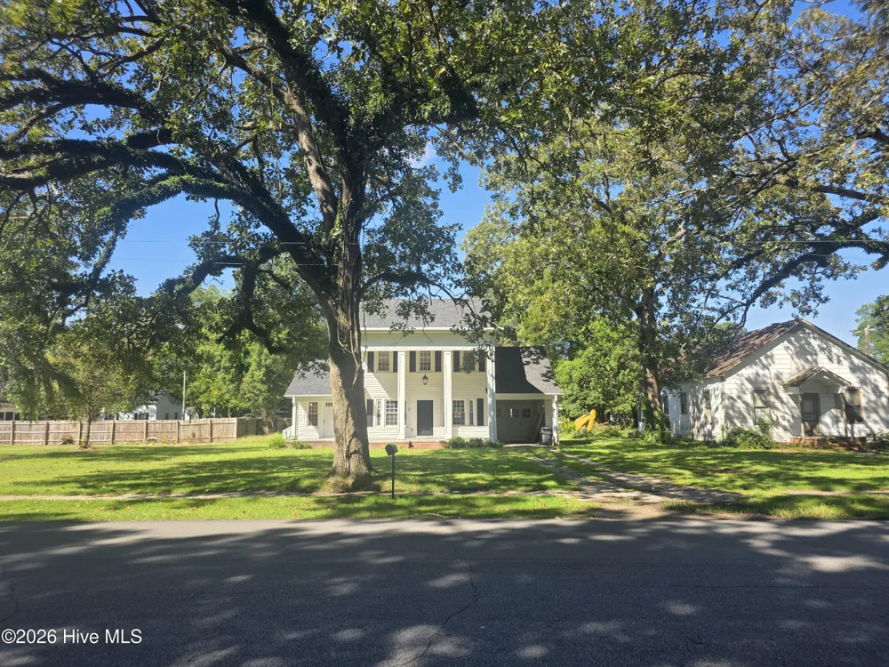 107 Broad Street Roseboro, NC 28382
